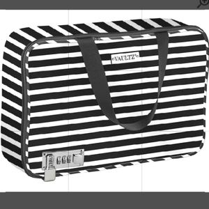 Vaultz Travel Makeup Organizer w/ Zipper Combo Lock, NWT